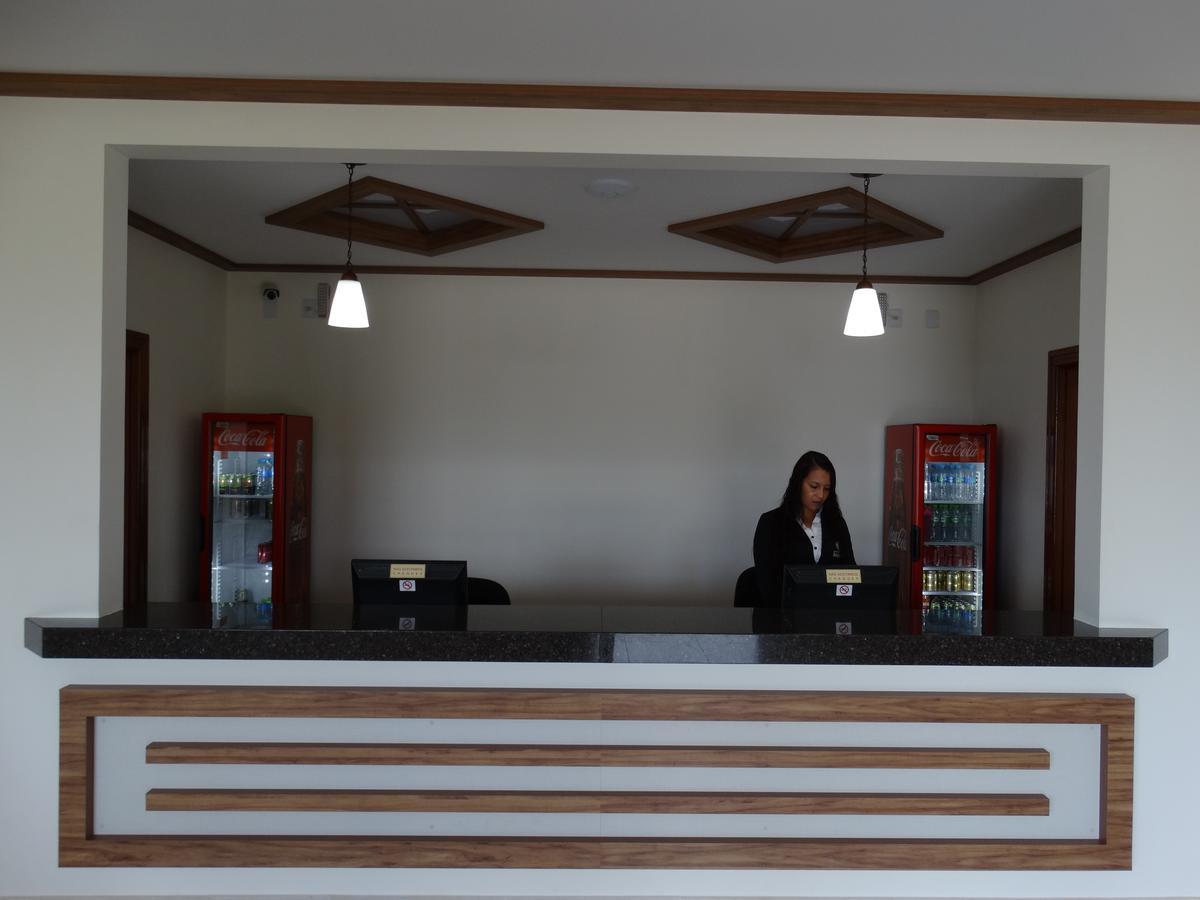 Hotel E Restaurante Sabor De Minas サリナス エクステリア 写真