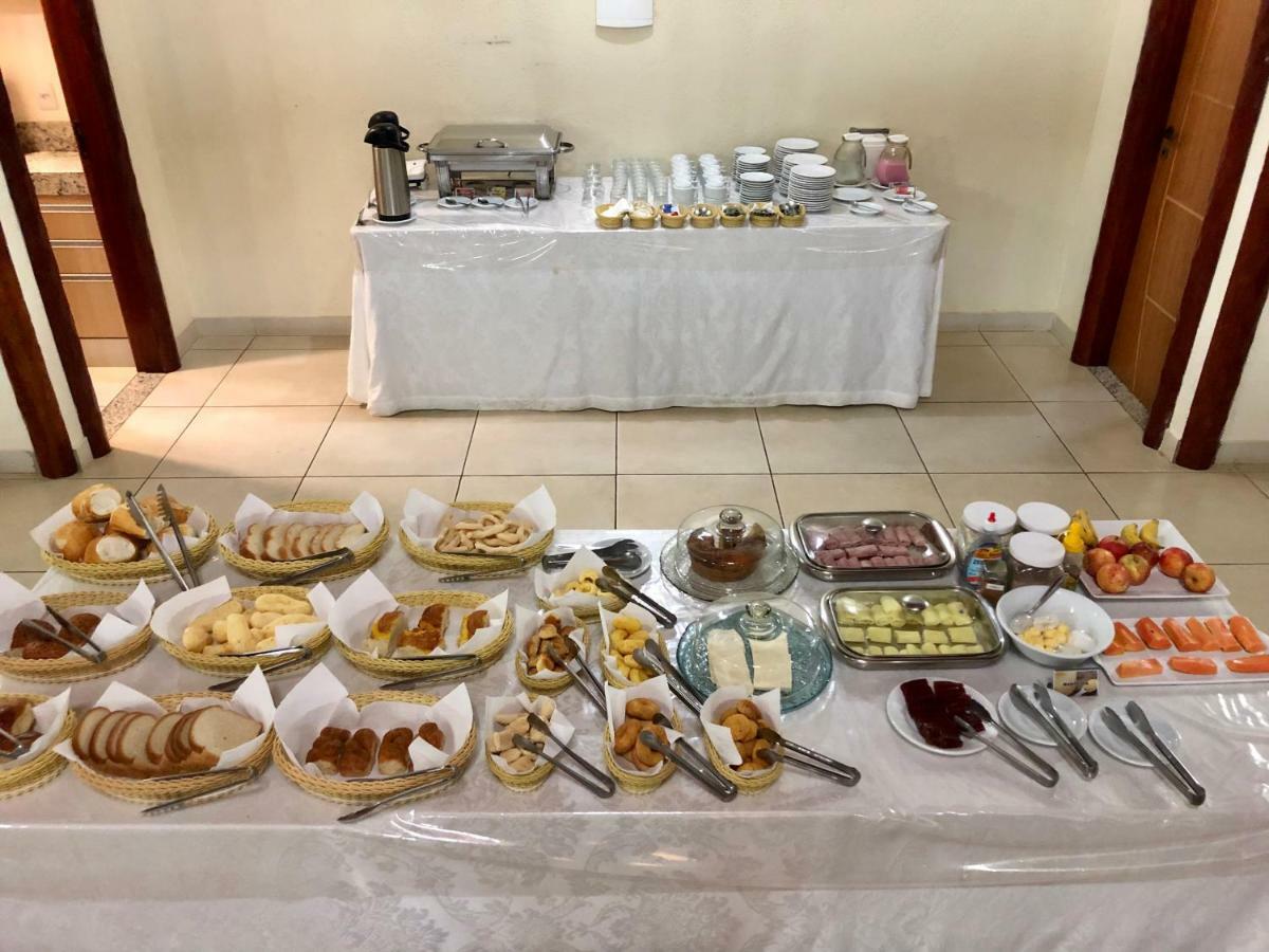 Hotel E Restaurante Sabor De Minas サリナス エクステリア 写真